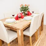 Aparthotel Haus 4*