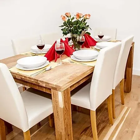 Haus Aparthotel 4*