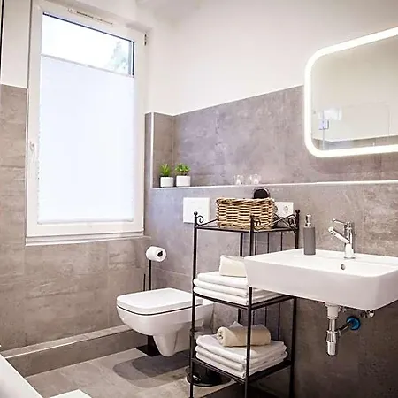 Haus 4*