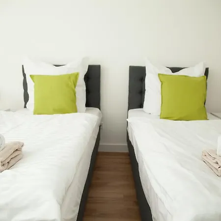 Haus 4*